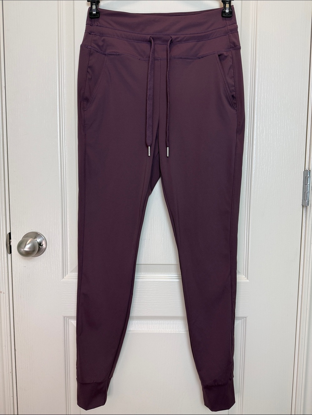 HALARA Softly Zero Plush High Waisted Drawsting Jogger Pants Dusky Purple sz M